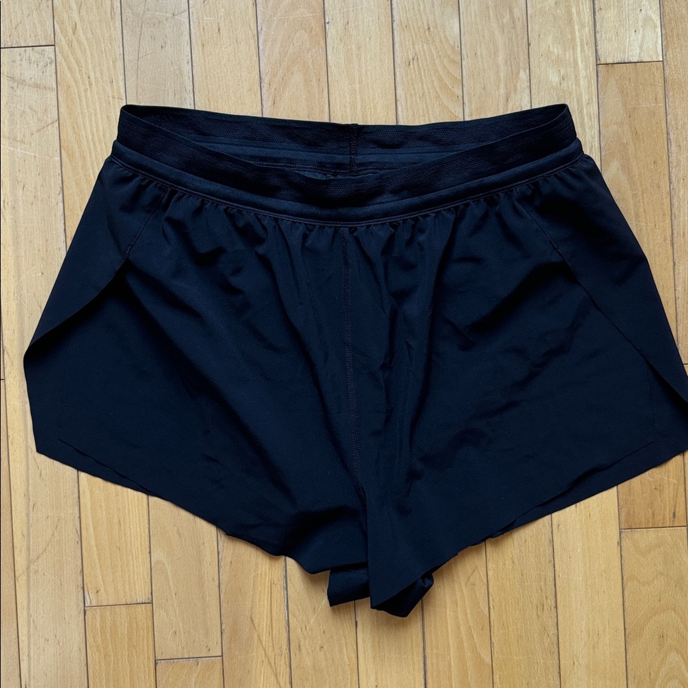 Aritzia Black running Shorts